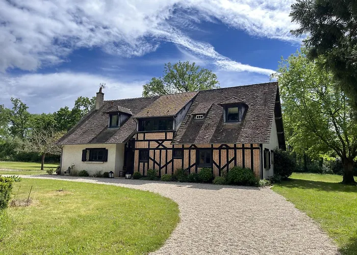 La Clairiere - Le Calme De La Campagne - 9 Pers Parigné-lʼÉvêque